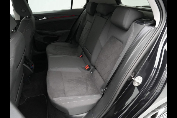 Volkswagen Golf 1.4 eHybrid 204pk Style Navigatie Massage Camera Led 289 Volkswagen Golf 1.4 eHybrid 204pk Style Navigatie Massage Camera Led 289