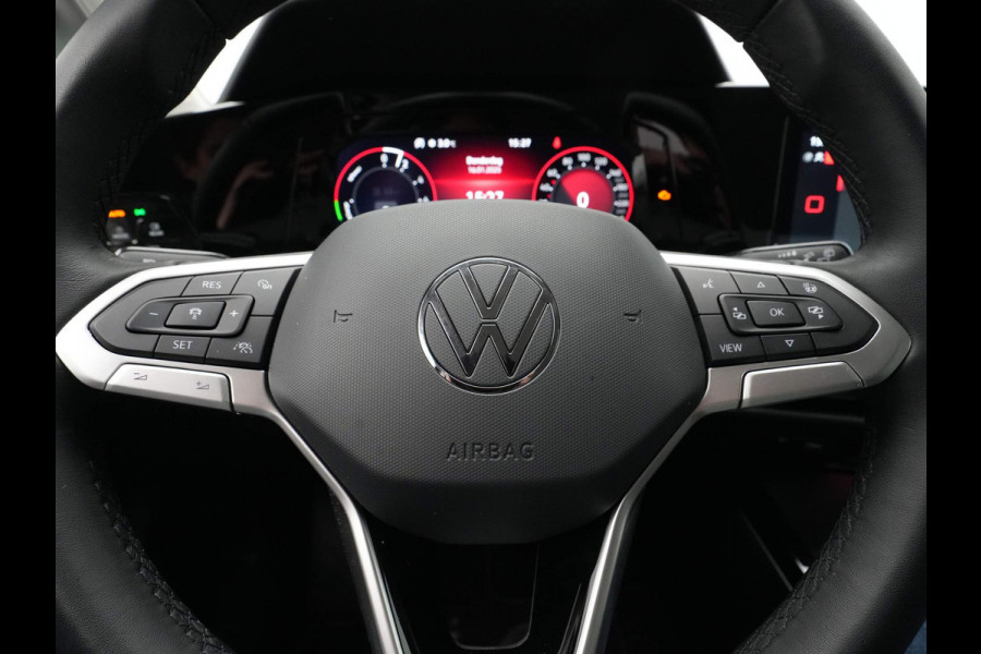 Volkswagen Golf 1.4 eHybrid 204pk Style Navigatie Massage Camera Led 289 Volkswagen Golf 1.4 eHybrid 204pk Style Navigatie Massage Camera Led 289