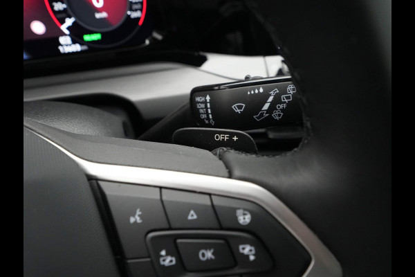 Volkswagen Golf 1.4 eHybrid 204pk Style Navigatie Massage Camera Led 289 Volkswagen Golf 1.4 eHybrid 204pk Style Navigatie Massage Camera Led 289