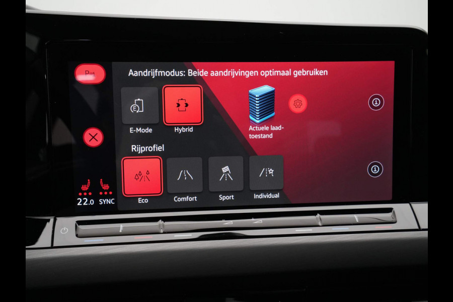 Volkswagen Golf 1.4 eHybrid 204pk Style Navigatie Massage Camera Led 289 Volkswagen Golf 1.4 eHybrid 204pk Style Navigatie Massage Camera Led 289