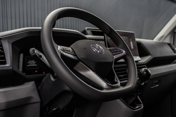 Volkswagen Crafter 35 TDI | L4H3 | NW Model | 140PK | Camera | CarPlay | Navigatie | Climate | PDC | Euro 6