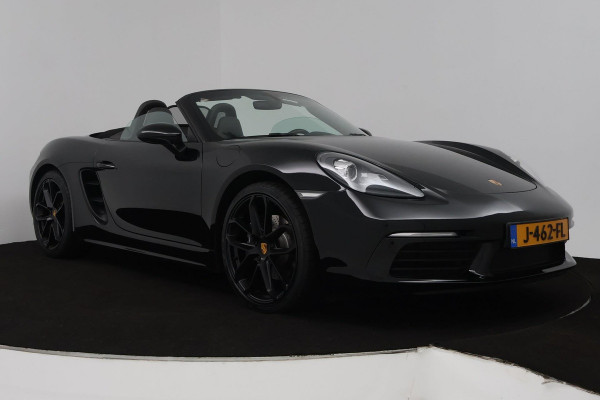 Porsche 718 Boxster 2.0 AANBIEDING!!!(Perfect OnderH, Sport Chrono, Sport Uitlaat, StoelV, Parkeersensoren, Navi, Cruise Con, Etc) Porsche 718 Boxster 2.0 AANBIEDING!!!(Perfect OnderH, Sport Chrono, Sport Uitlaat, StoelV, Parkeersensoren, Navi, Cruise Con, Etc)