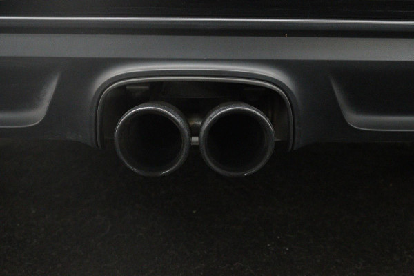 Porsche 718 Boxster 2.0 AANBIEDING!!!(Perfect OnderH, Sport Chrono, Sport Uitlaat, StoelV, Parkeersensoren, Navi, Cruise Con, Etc) Porsche 718 Boxster 2.0 AANBIEDING!!!(Perfect OnderH, Sport Chrono, Sport Uitlaat, StoelV, Parkeersensoren, Navi, Cruise Con, Etc)