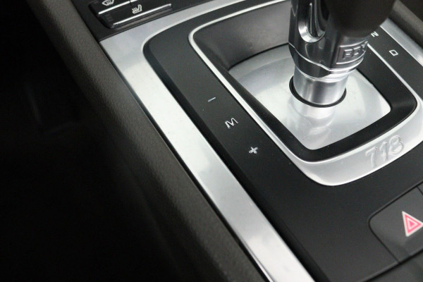 Porsche 718 Boxster 2.0 AANBIEDING!!!(Perfect OnderH, Sport Chrono, Sport Uitlaat, StoelV, Parkeersensoren, Navi, Cruise Con, Etc) Porsche 718 Boxster 2.0 AANBIEDING!!!(Perfect OnderH, Sport Chrono, Sport Uitlaat, StoelV, Parkeersensoren, Navi, Cruise Con, Etc)