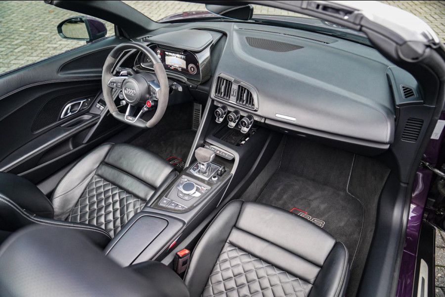 Audi R8 5.2 FSI Quattro Plus | Carbon |Audi Exclusive | Dealer onderhouden | PPF | RS-Zetels | RS Sportstuur | Bang&Olufsen | LED