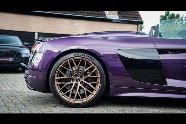 Audi R8 5.2 FSI Quattro Plus | Carbon |Audi Exclusive | Dealer onderhouden | PPF | RS-Zetels | RS Sportstuur | Bang&Olufsen | LED