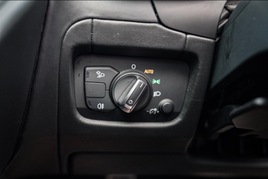 Audi R8 5.2 FSI Quattro Plus | Carbon |Audi Exclusive | Dealer onderhouden | PPF | RS-Zetels | RS Sportstuur | Bang&Olufsen | LED