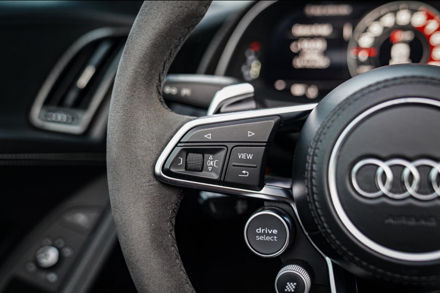 Audi R8 5.2 FSI Quattro Plus | Carbon |Audi Exclusive | Dealer onderhouden | PPF | RS-Zetels | RS Sportstuur | Bang&Olufsen | LED