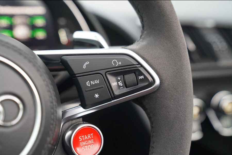 Audi R8 5.2 FSI Quattro Plus | Carbon |Audi Exclusive | Dealer onderhouden | PPF | RS-Zetels | RS Sportstuur | Bang&Olufsen | LED