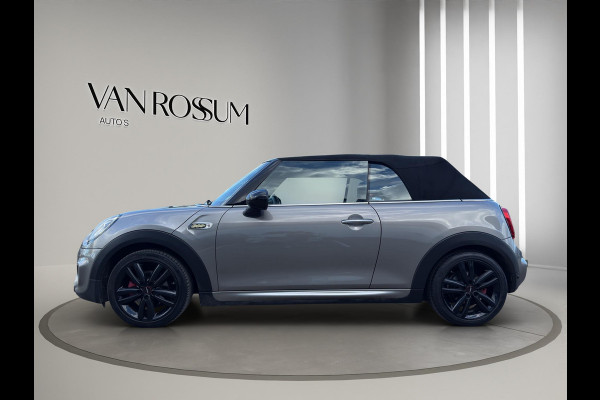 MINI Cabrio 1.5 Cooper Chili Serious Business JCW Chili pakket | Navigatie | Stoelverwarming | Airco (automatisch) | Parksensors |