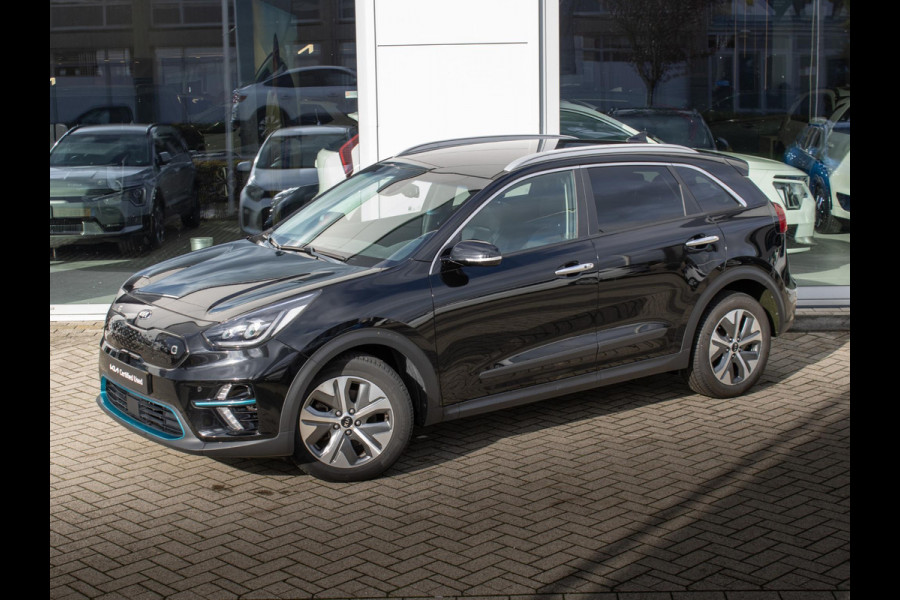 Kia e-Niro ExecutiveLine 64 kWh Stoelverwarming-/ventilatie | PDC voor & achter | Achteruitrijcamera | JBL | Stoelverwarming achter