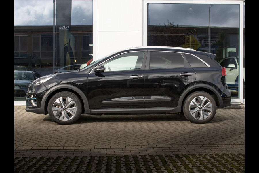 Kia e-Niro ExecutiveLine 64 kWh Stoelverwarming-/ventilatie | PDC voor & achter | Achteruitrijcamera | JBL | Stoelverwarming achter