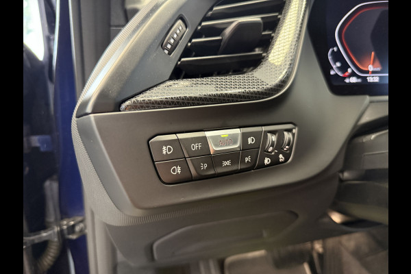 BMW 1-serie 118i Executive Edition Cruise/Climate PDC NAP