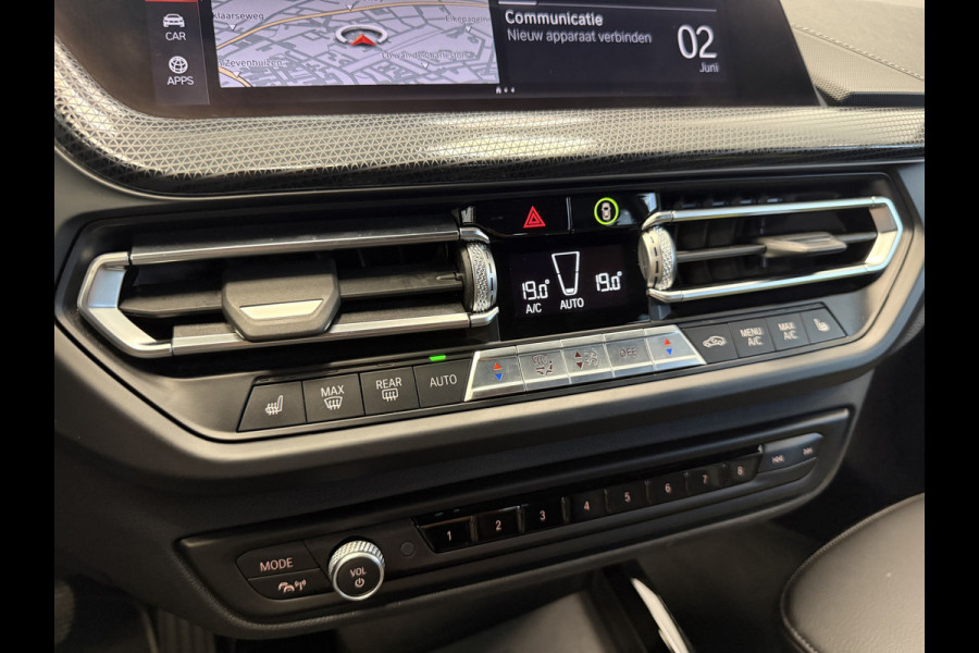 BMW 1-serie 118i Executive Edition Cruise/Climate PDC NAP
