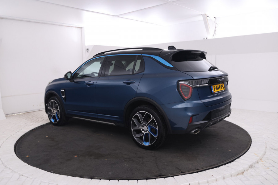 Lynk & Co 01 1.5 360 Camera, Apple carplay, Climate, Leer optioneel Lynk & Co 01 1.5 360 Camera, Apple carplay, Climate, Leer optioneel