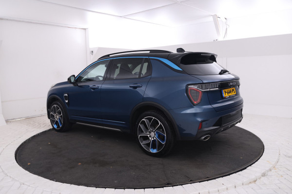 Lynk & Co 01 1.5 360 Camera, Apple carplay, Climate, Leer optioneel Lynk & Co 01 1.5 360 Camera, Apple carplay, Climate, Leer optioneel