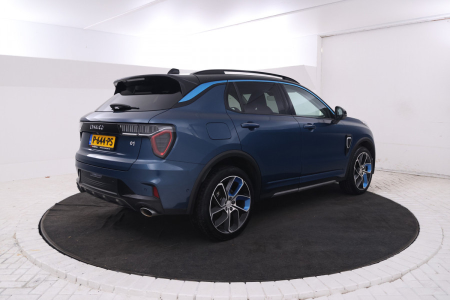Lynk & Co 01 1.5 360 Camera, Apple carplay, Climate, Leer optioneel Lynk & Co 01 1.5 360 Camera, Apple carplay, Climate, Leer optioneel