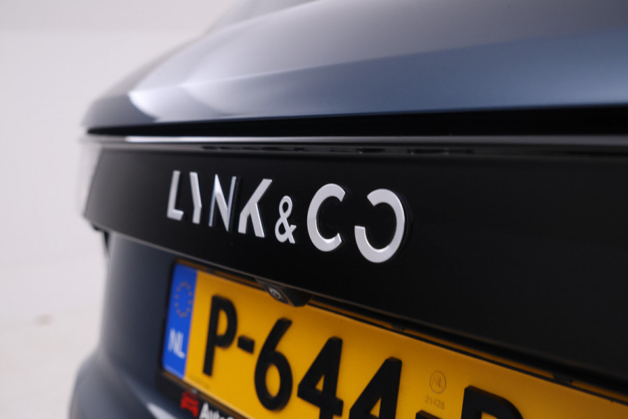 Lynk & Co 01 1.5 360 Camera, Apple carplay, Climate, Leer optioneel Lynk & Co 01 1.5 360 Camera, Apple carplay, Climate, Leer optioneel