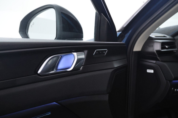 Lynk & Co 01 1.5 360 Camera, Apple carplay, Climate, Leer optioneel Lynk & Co 01 1.5 360 Camera, Apple carplay, Climate, Leer optioneel