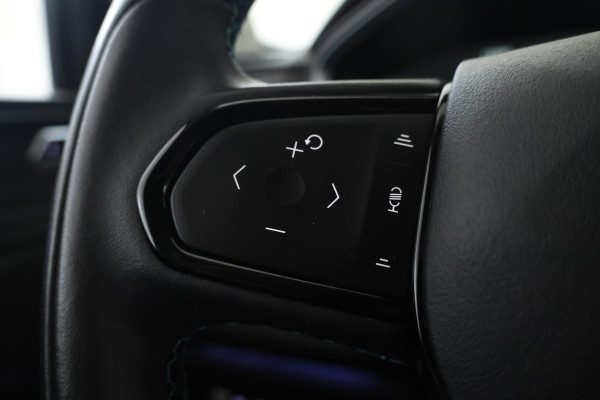 Lynk & Co 01 1.5 360 Camera, Apple carplay, Climate, Leer optioneel Lynk & Co 01 1.5 360 Camera, Apple carplay, Climate, Leer optioneel