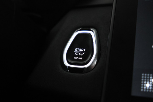 Lynk & Co 01 1.5 360 Camera, Apple carplay, Climate, Leer optioneel Lynk & Co 01 1.5 360 Camera, Apple carplay, Climate, Leer optioneel