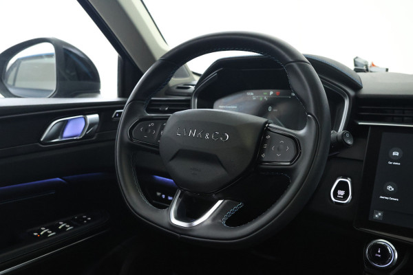 Lynk & Co 01 1.5 360 Camera, Apple carplay, Climate, Leer optioneel Lynk & Co 01 1.5 360 Camera, Apple carplay, Climate, Leer optioneel
