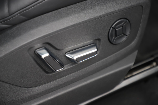 Audi e-tron Sportback 55 S quattro 95 kWh | 408PK | Luchtvering | Head-up | Keyles-go | Sfeerverlichting | B&O | Matrix-led | S-Stoelen | Leder | 2020