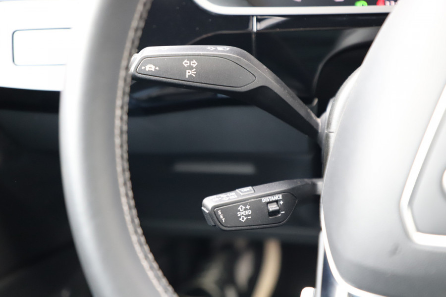 Audi e-tron Sportback 55 S quattro 95 kWh | 408PK | Luchtvering | Head-up | Keyles-go | Sfeerverlichting | B&O | Matrix-led | S-Stoelen | Leder | 2020