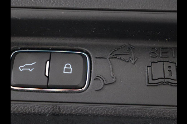 Ford Explorer 3.0 V6 EcoBoost PHEV ST-Line 7-persoons | Panoramadak | Stoelventilatie | Leder | Trekhaak | Adaptive cruise | 360 Camera | Carplay | B&O Sound | Navigatie | Keyless Ford Explorer 3.0 V6 EcoBoost PHEV ST-Line 7-persoons | Panoramadak | Stoelventilatie | Leder | Trekhaak | Adaptive cruise | 360 Camera | Carplay | B&O Sound | Navigatie | Keyless