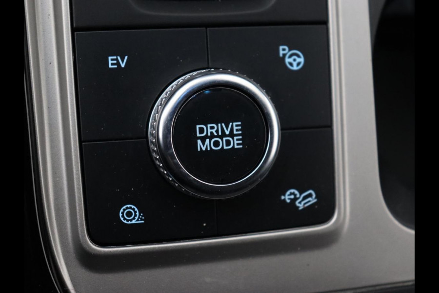 Ford Explorer 3.0 V6 EcoBoost PHEV ST-Line 7-persoons | Panoramadak | Stoelventilatie | Leder | Trekhaak | Adaptive cruise | 360 Camera | Carplay | B&O Sound | Navigatie | Keyless Ford Explorer 3.0 V6 EcoBoost PHEV ST-Line 7-persoons | Panoramadak | Stoelventilatie | Leder | Trekhaak | Adaptive cruise | 360 Camera | Carplay | B&O Sound | Navigatie | Keyless