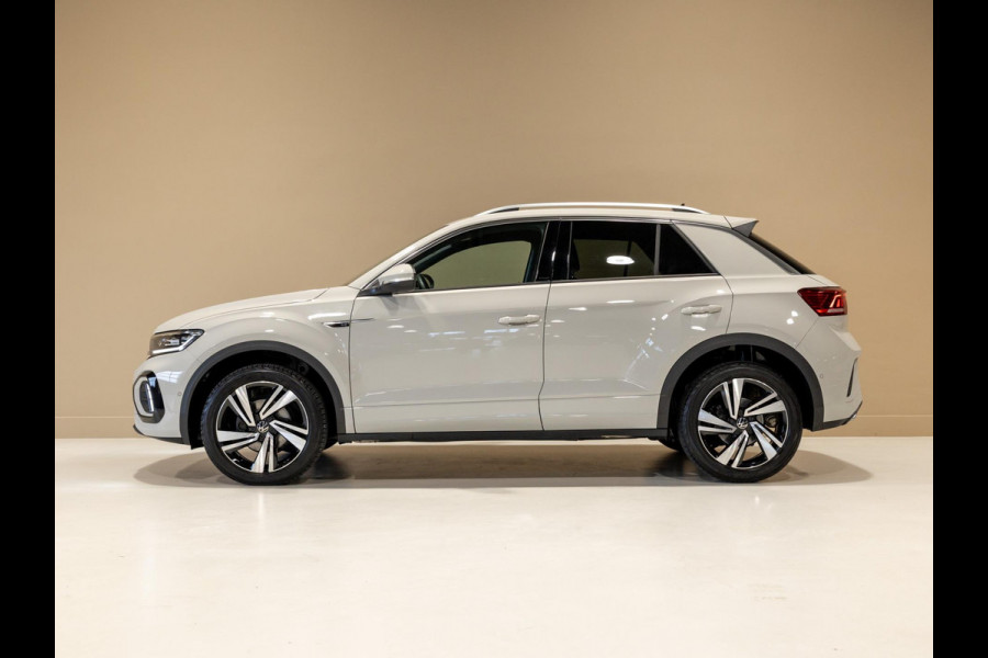 Volkswagen T-Roc 1.5 TSI R-Line / 150pk / Stoelverwarming / Achteruitrij camera / Dodehoek sensor / Volkswagen T-Roc 1.5 TSI R-Line / 150pk / Stoelverwarming / Achteruitrij camera / Dodehoek sensor /