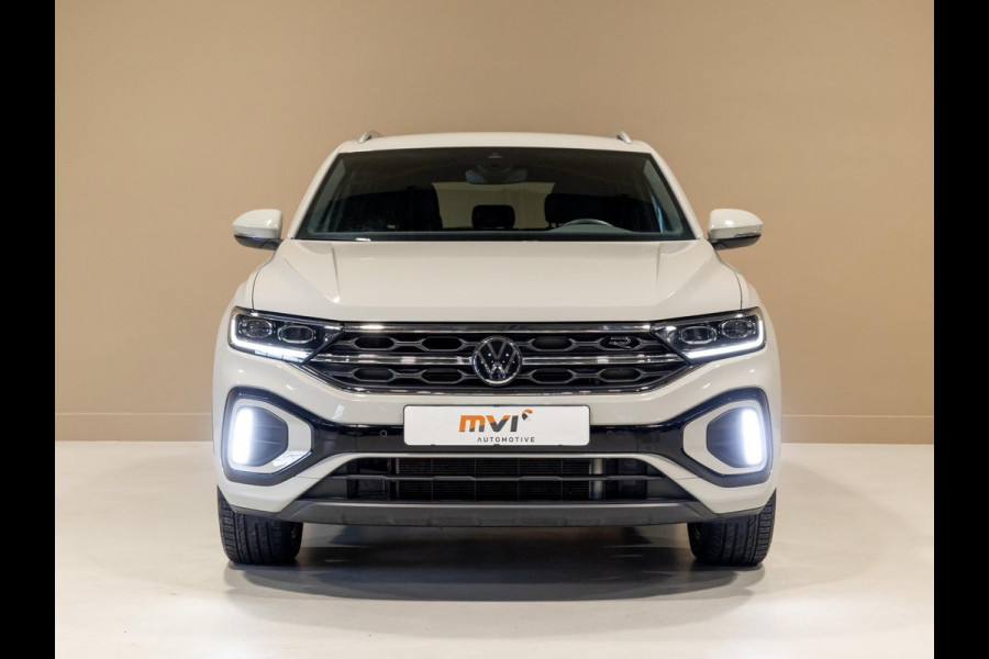 Volkswagen T-Roc 1.5 TSI R-Line / 150pk / Stoelverwarming / Achteruitrij camera / Dodehoek sensor / Volkswagen T-Roc 1.5 TSI R-Line / 150pk / Stoelverwarming / Achteruitrij camera / Dodehoek sensor /