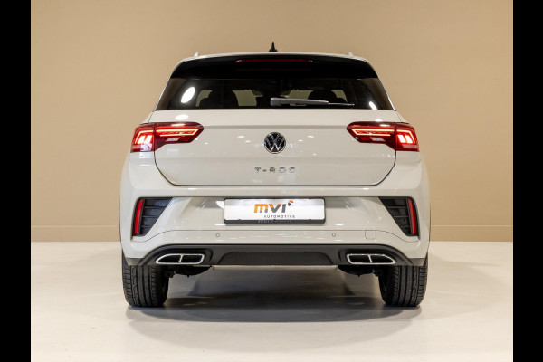 Volkswagen T-Roc 1.5 TSI R-Line / 150pk / Stoelverwarming / Achteruitrij camera / Dodehoek sensor / Volkswagen T-Roc 1.5 TSI R-Line / 150pk / Stoelverwarming / Achteruitrij camera / Dodehoek sensor /