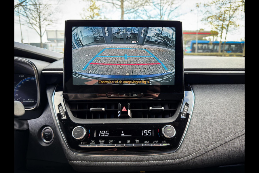 Toyota Corolla Touring Sports Hybrid 140 Business Plus Elek a klep|Camera|Stoel/stuurverwarming