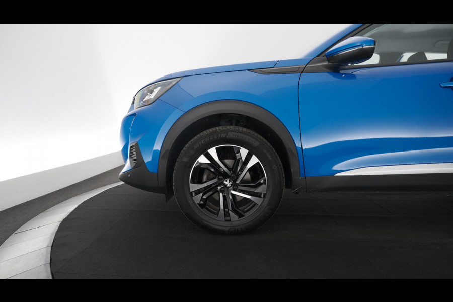 Peugeot 2008 PureTech 130 Allure | Trekhaak | Camera | Apple Carplay | Stoelverwarming | Parkeersensoren