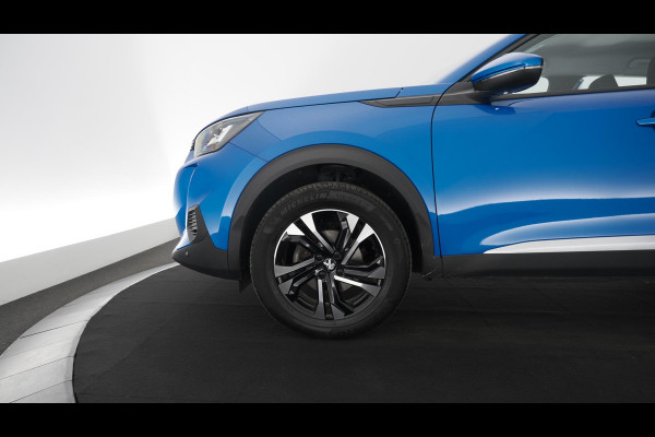 Peugeot 2008 PureTech 130 Allure | Trekhaak | Camera | Apple Carplay | Stoelverwarming | Parkeersensoren