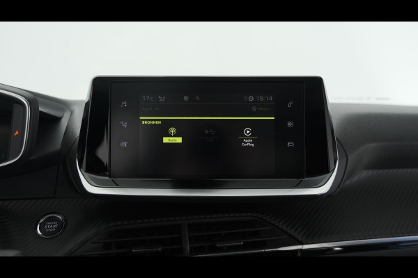 Peugeot 2008 PureTech 130 Allure | Trekhaak | Camera | Apple Carplay | Stoelverwarming | Parkeersensoren