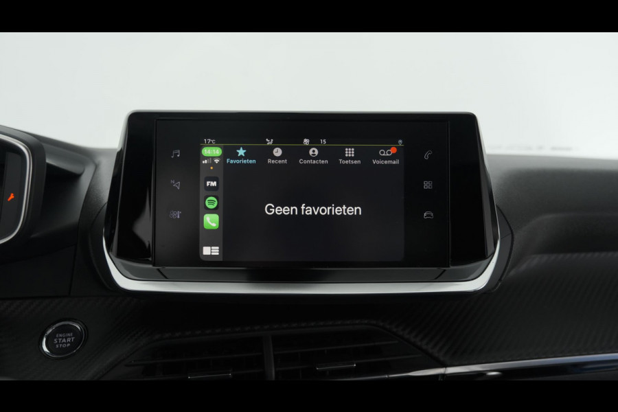 Peugeot 2008 PureTech 130 Allure | Trekhaak | Camera | Apple Carplay | Stoelverwarming | Parkeersensoren