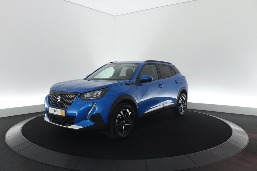 Peugeot 2008 PureTech 130 Allure | Trekhaak | Camera | Apple Carplay | Stoelverwarming | Parkeersensoren