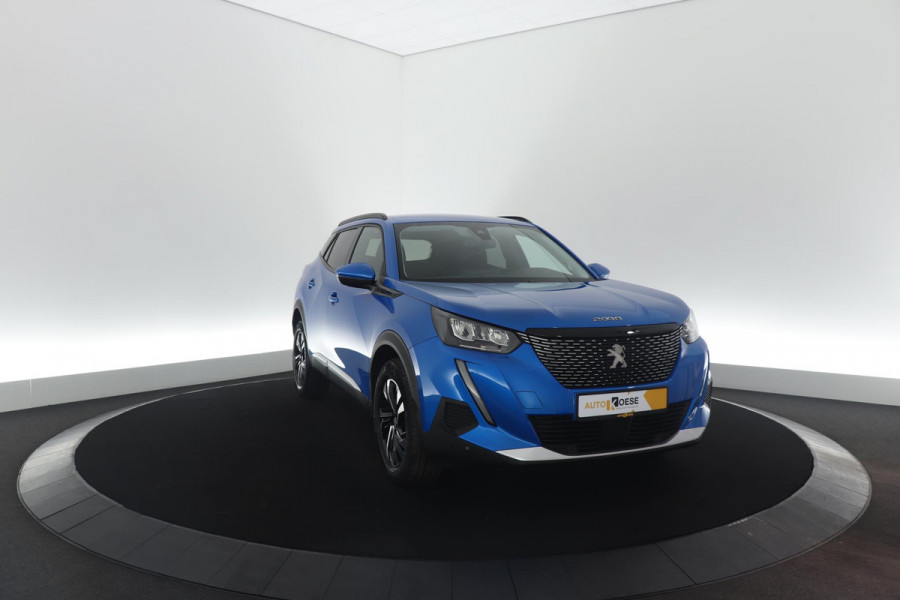 Peugeot 2008 PureTech 130 Allure | Trekhaak | Camera | Apple Carplay | Stoelverwarming | Parkeersensoren