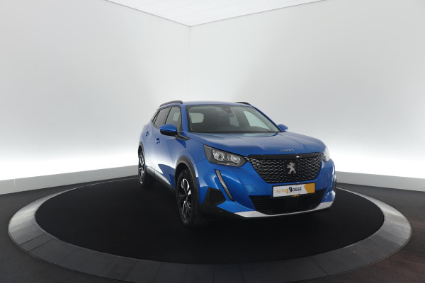 Peugeot 2008 PureTech 130 Allure | Trekhaak | Camera | Apple Carplay | Stoelverwarming | Parkeersensoren