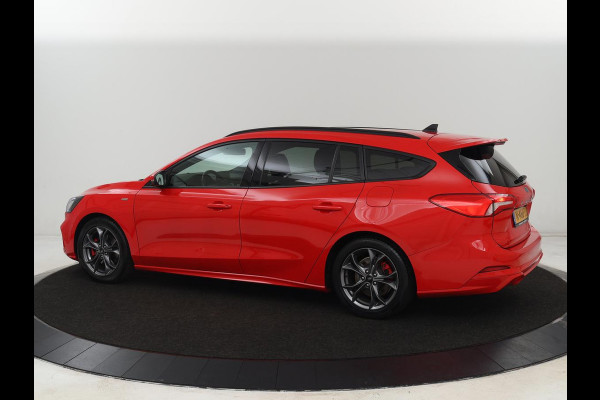 Ford Focus 1.0 EcoBoost Hybrid ST Line X | Stoel & stuurverwarming | Adaptive cruise | Camera | Keyless | Carplay | Climate control | Digital Cockpit | Full LED | DAB | Bluetooth | Getint glas Ford Focus 1.0 EcoBoost Hybrid ST Line X | Stoel & stuurverwarming | Adaptive cruise | Camera | Keyless | Carplay | Climate control | Digital Cockpit | Full LED | DAB | Bluetooth | Getint glas
