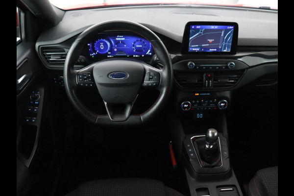 Ford Focus 1.0 EcoBoost Hybrid ST Line X | Stoel & stuurverwarming | Adaptive cruise | Camera | Keyless | Carplay | Climate control | Digital Cockpit | Full LED | DAB | Bluetooth | Getint glas Ford Focus 1.0 EcoBoost Hybrid ST Line X | Stoel & stuurverwarming | Adaptive cruise | Camera | Keyless | Carplay | Climate control | Digital Cockpit | Full LED | DAB | Bluetooth | Getint glas