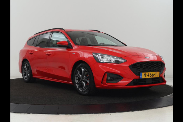 Ford Focus 1.0 EcoBoost Hybrid ST Line X | Stoel & stuurverwarming | Adaptive cruise | Camera | Keyless | Carplay | Climate control | Digital Cockpit | Full LED | DAB | Bluetooth | Getint glas Ford Focus 1.0 EcoBoost Hybrid ST Line X | Stoel & stuurverwarming | Adaptive cruise | Camera | Keyless | Carplay | Climate control | Digital Cockpit | Full LED | DAB | Bluetooth | Getint glas