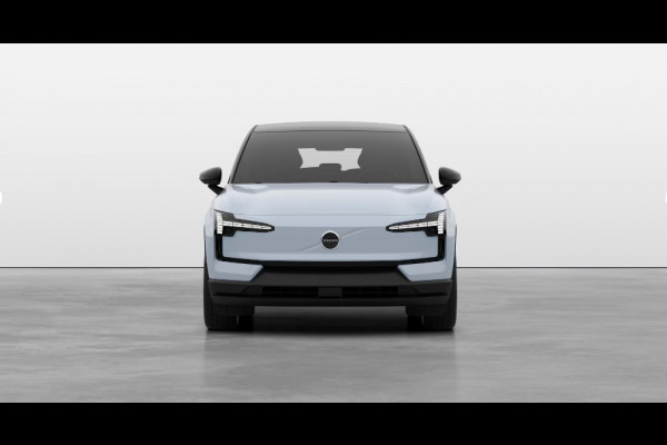 Volvo EX30 272PK Ext. Range Plus Nu van €45.995 Voor €38.495! / Adaptieve Cruise Control/ Dodehoek Detectie / Parkeersensoren voor en achter/ Achteruitrijcamera/ Warmtepomp/ Google Services/