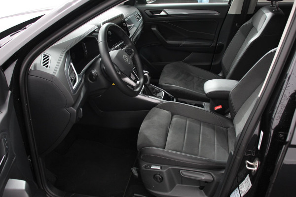 Volkswagen T-Roc 1.5 TSI 150pk DSG Style | Navigatie | Climate Control | Parkeer sensoren | Adaptive Cruise Control | Led | Dab