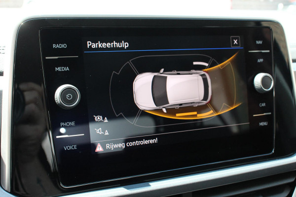 Volkswagen T-Roc 1.5 TSI 150pk DSG Style | Navigatie | Climate Control | Parkeer sensoren | Adaptive Cruise Control | Led | Dab