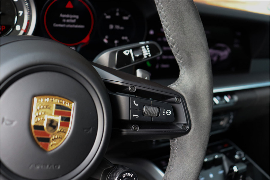 Porsche 911 3.0 Carrera GTS **Aero kit/Approved/Lift/Matrix/4WS** Porsche 911 3.0 Carrera GTS **Aero kit/Approved/Lift/Matrix/4WS**