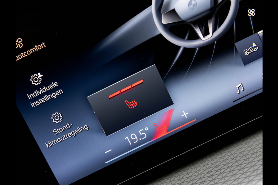 BMW 3 Serie Touring 330e M-Sport - Pano - Trekhaak - ACC - Hifi - Camera