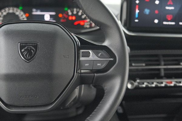Peugeot 208 PureTech 100 Active | Navigatie | Cruise Control | Apple Carplay Peugeot 208 PureTech 100 Active | Navigatie | Cruise Control | Apple Carplay